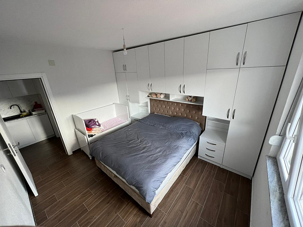 Квартиры с одной и двумя спальными комнатами в Добре Воде